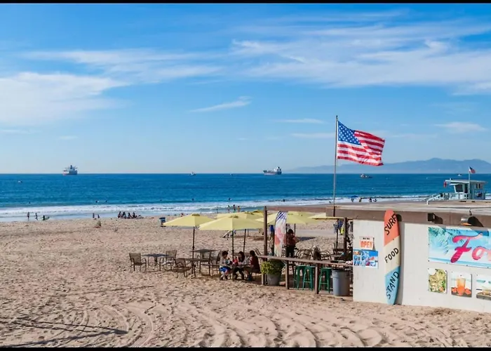 Amazing Location! Luxurious Beach Cottage.Ocean Views