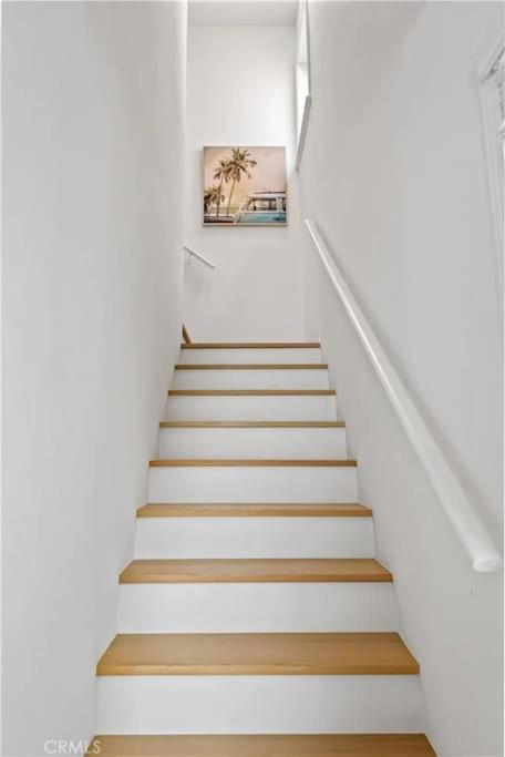 Amazing Location! Luxurious Cottage.ocean Views Manhattan Beach